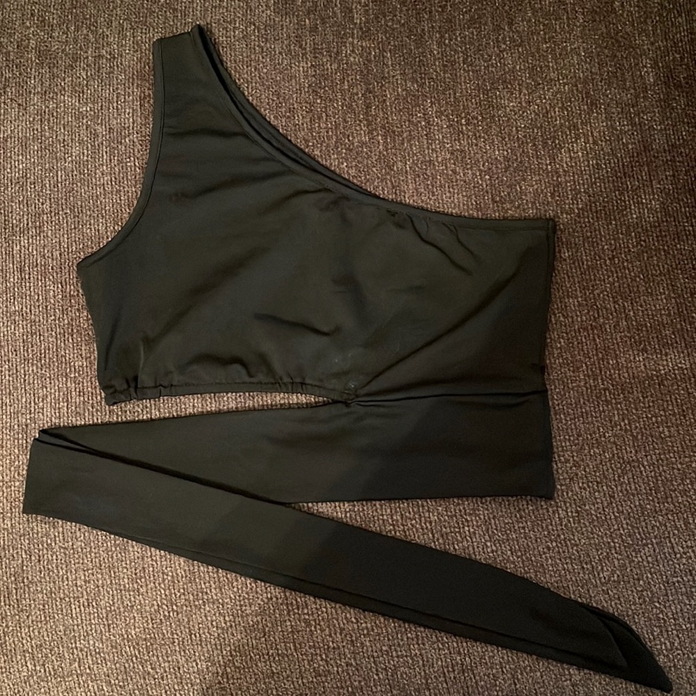 SHEIN one shoulder tie crop top size S